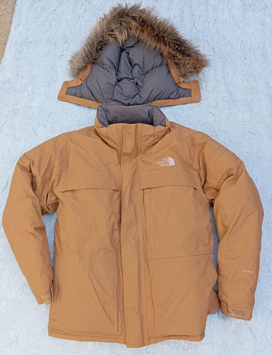 Vând geaca de bărbați The North Face!