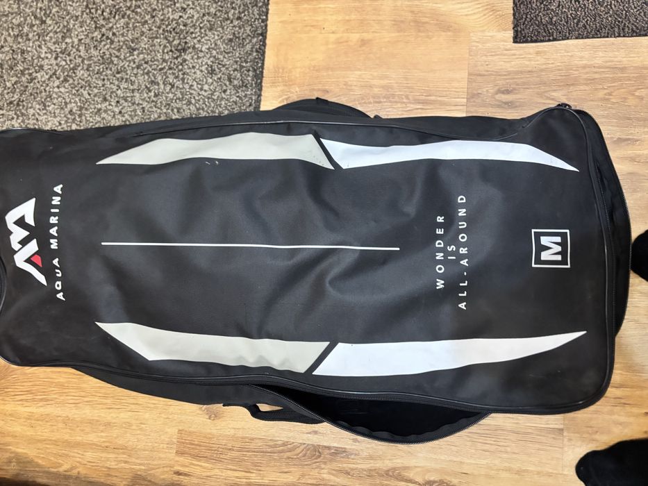 Placă SUP Aqua Marina Beast + 2 veste Helly Hansen – 1450 RON