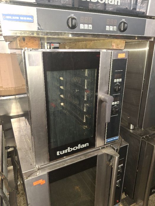 Конвектомат/ конвекторна фурна TURBOFAN