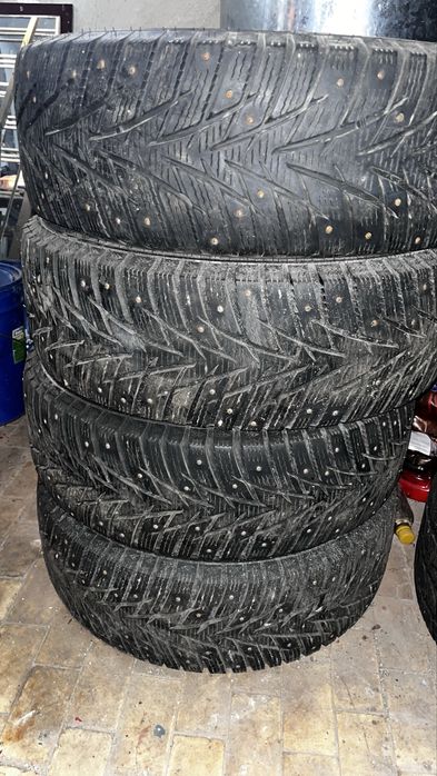 Резина Icemax.
