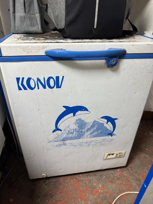 морозильный ларь KONOV