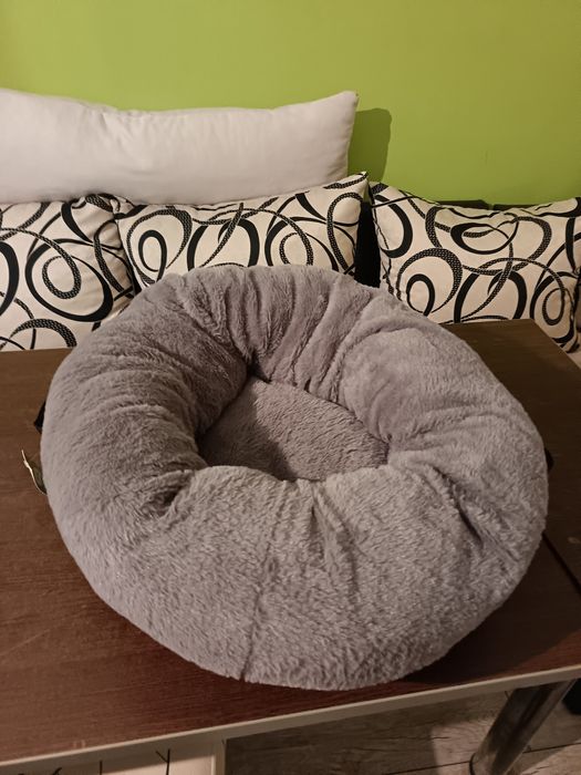 Меко кръгло легло за котка