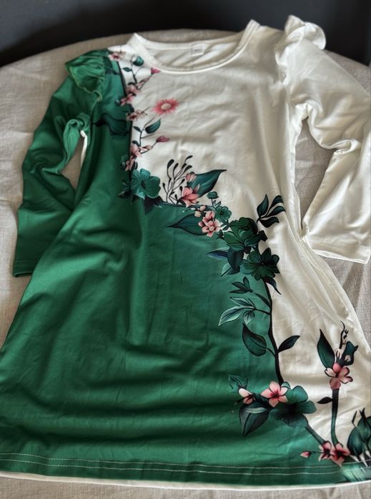 Платье бело-зеленое