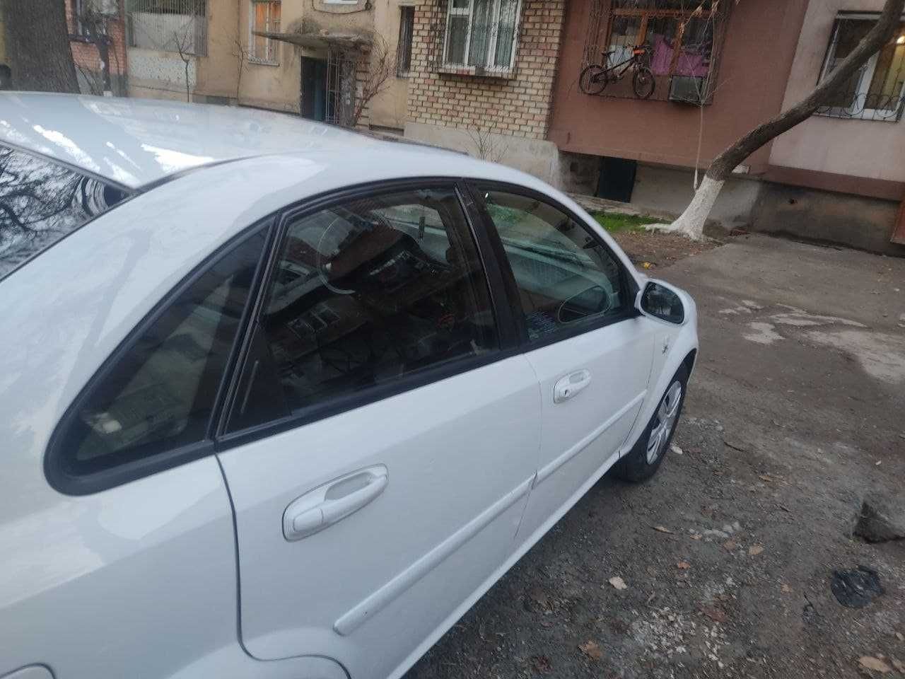 Chevrolet Lacetti siotiladi yoki Arendaga beriladi