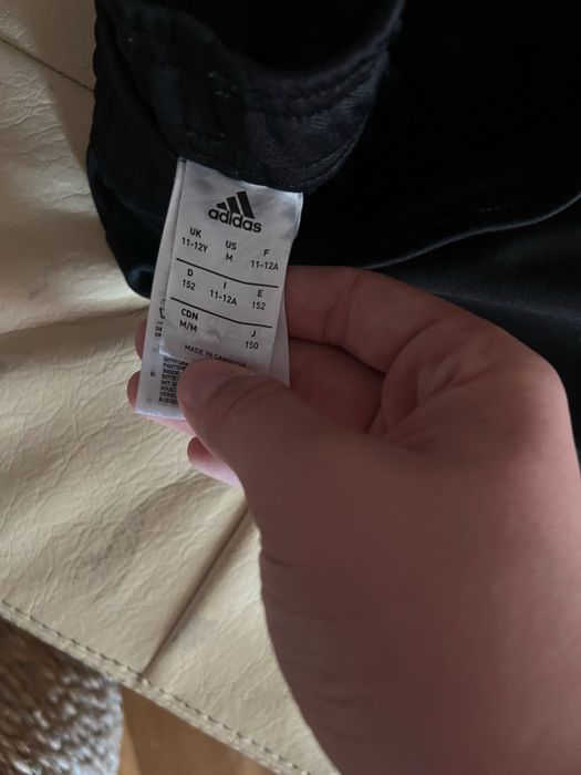 Долница и копмест долница със горница