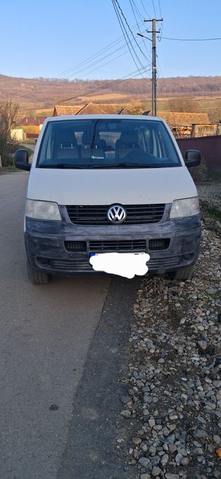 Vw t5 8+1 motor 2.5 136 cp an 2008