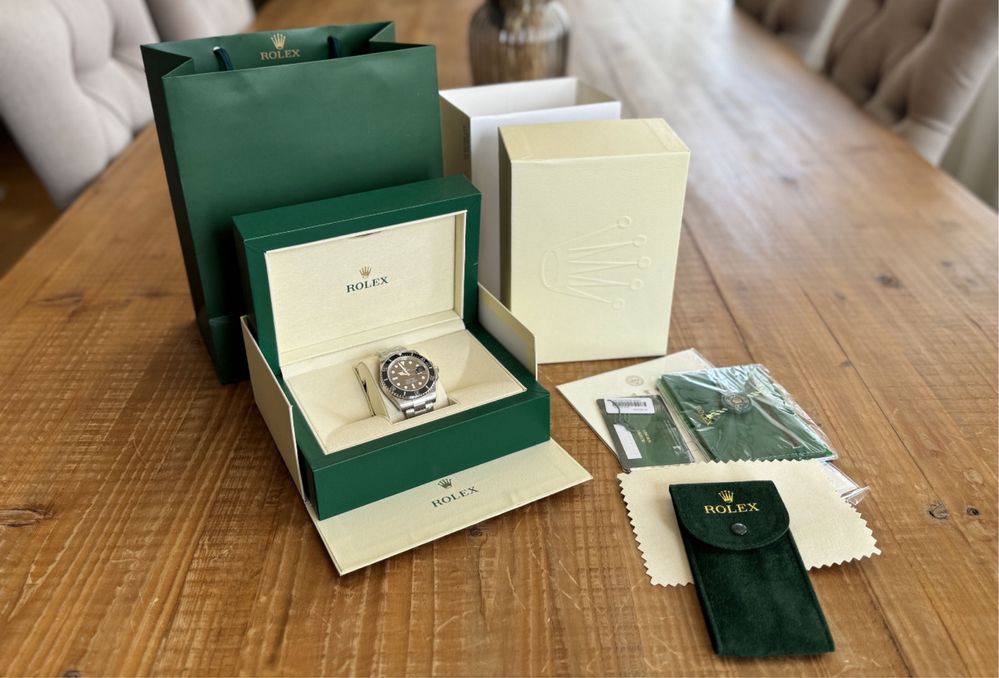 Часы Rolex Submariner. Date. Black dial. 41 mm.