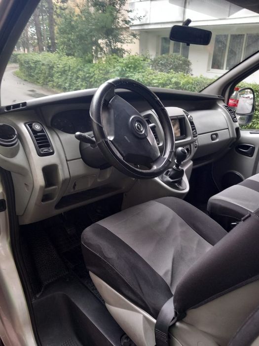 Opel Vivaro 2.5 Autoutilitara