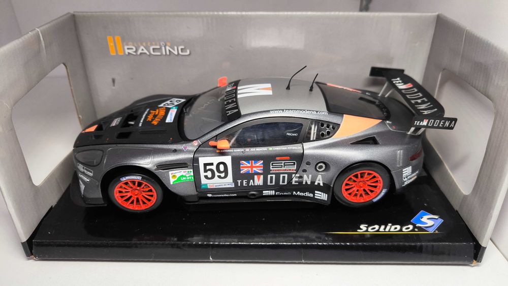 Macheta 1:18 - Aston Martin DBR9 24h Le Mans N°59 2009 – 1/18 Solido