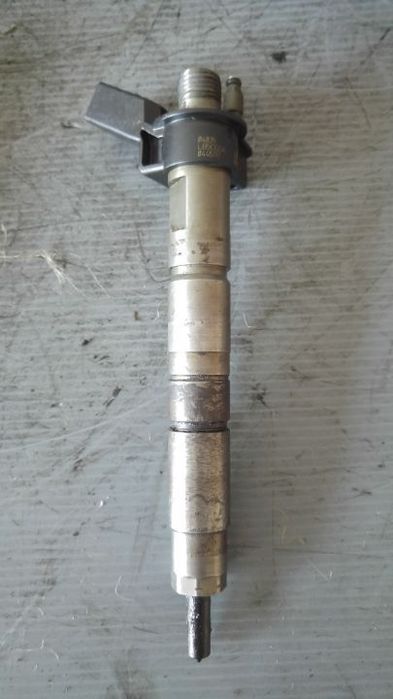 injector 2.0 d n47d20c 4x4 bmw seria 5 f11 f10 f07 seria x3 f25 seria 3 f31 f80 f30 0445117030