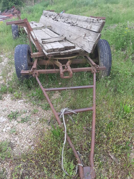Vând remorca după tractor