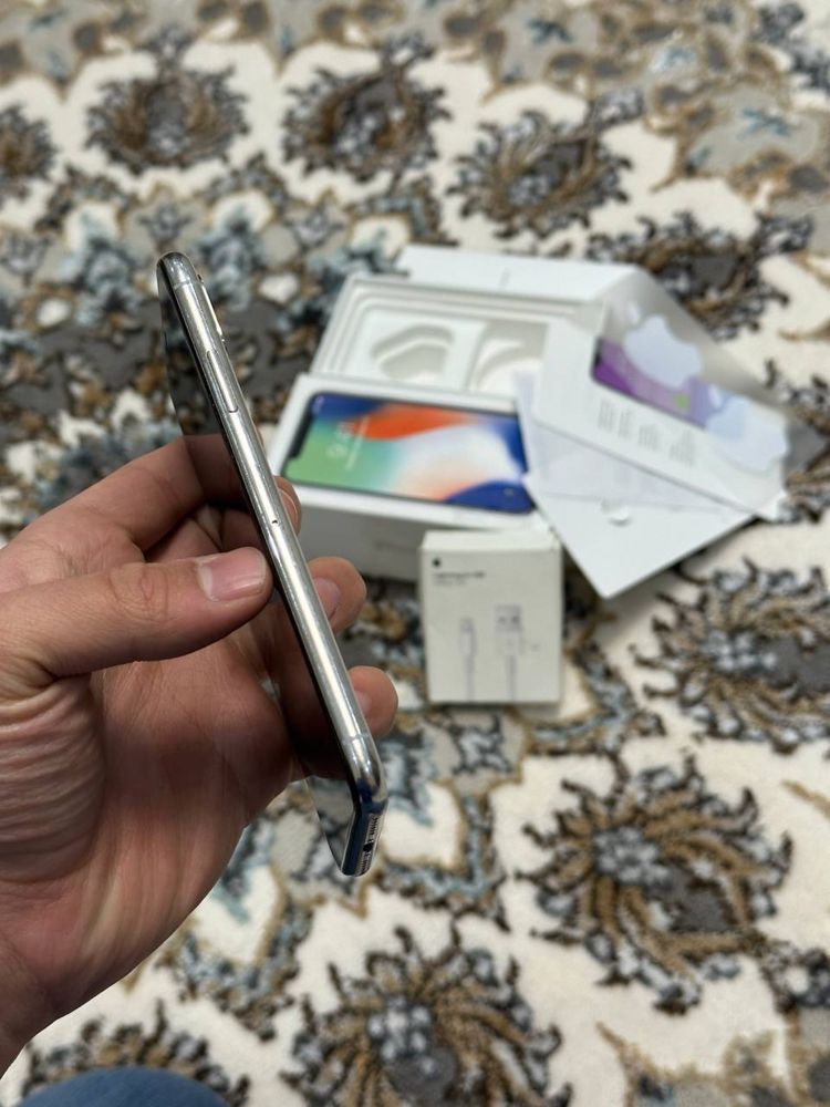 Iphone X 256 gb всё родное
