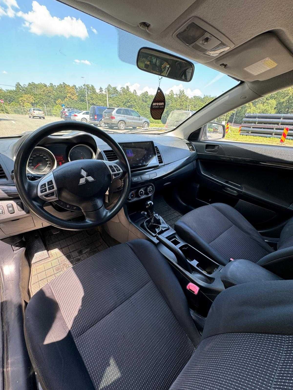 Vand urgent - Mitsubishi Lancer