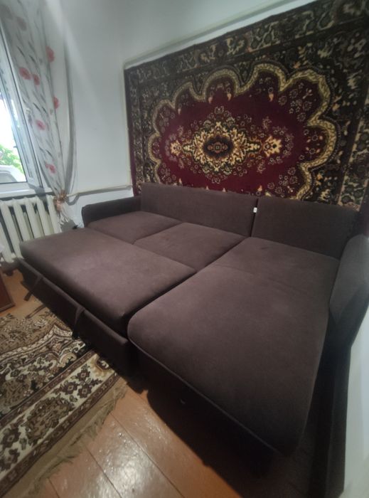 Продам  диван новый
