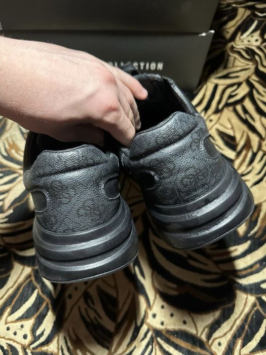 Adidasi Guess Barbati