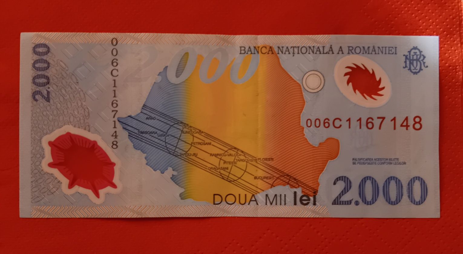 Vând bancnota 2000lei