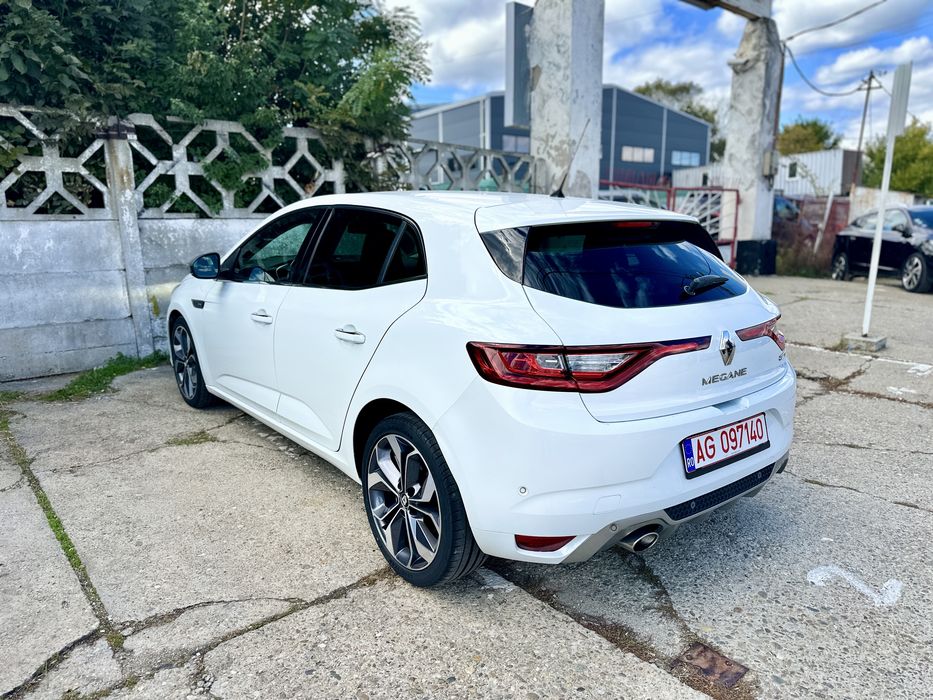 Renault Megane 4 IV Gt line BOSE 1.5 dci 110cp Automat Headup Distroni