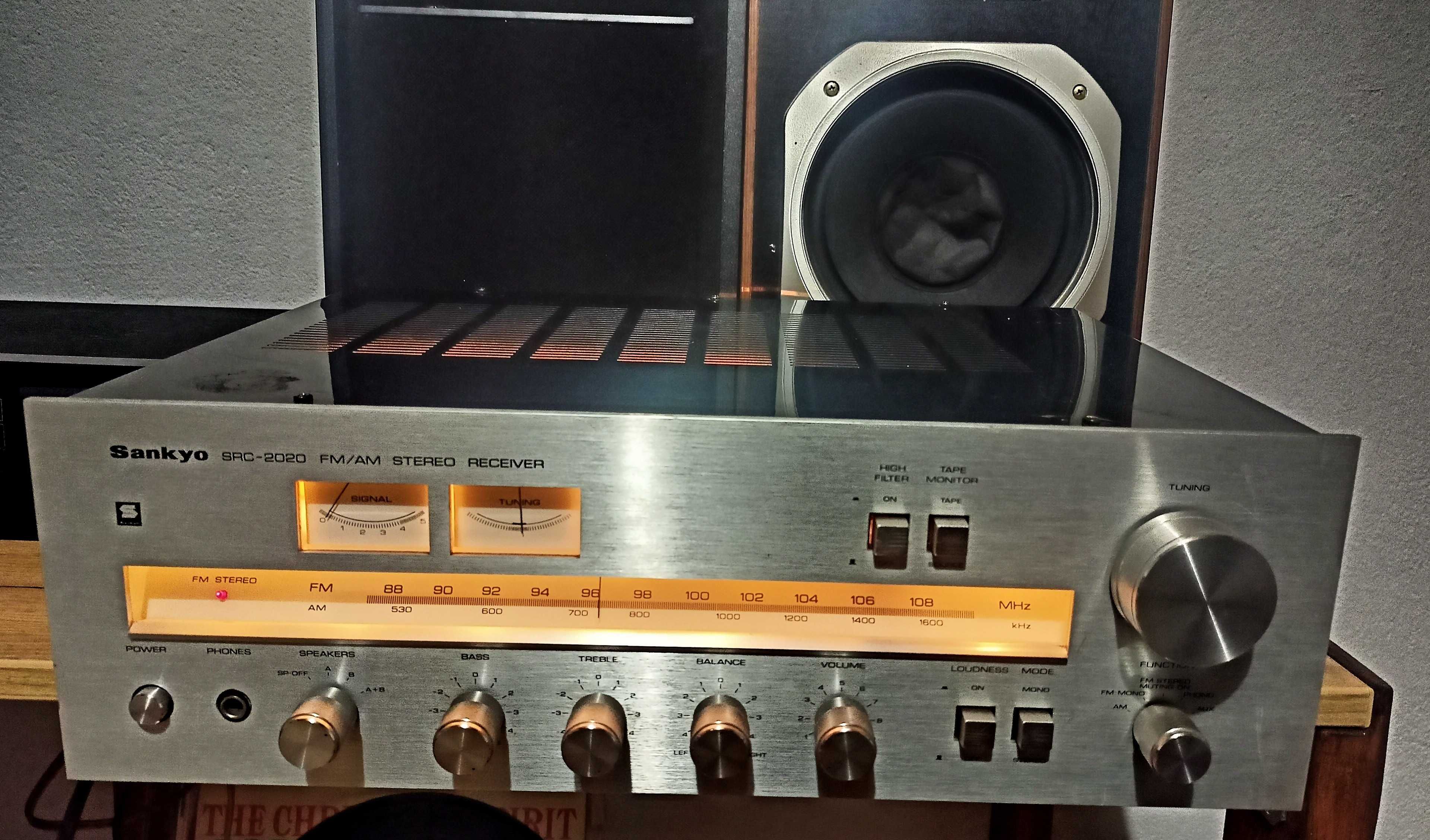 Sankyo - SRC-2020  receiver (радиоприемник с усилвател)