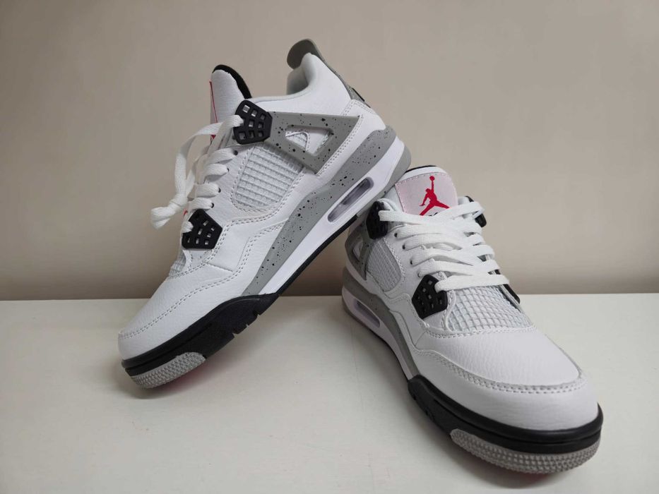 Jordan 4 White Cement Marimea 41 , 42 , 43