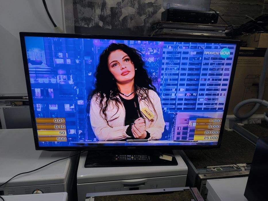 Телевизор Samsung UE46EH5450 - 46 инча смарт тв.