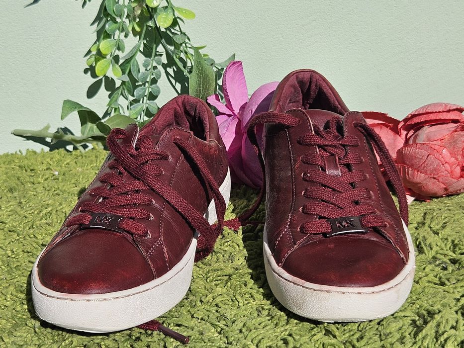 Micheal Kors оригинални кецове N36