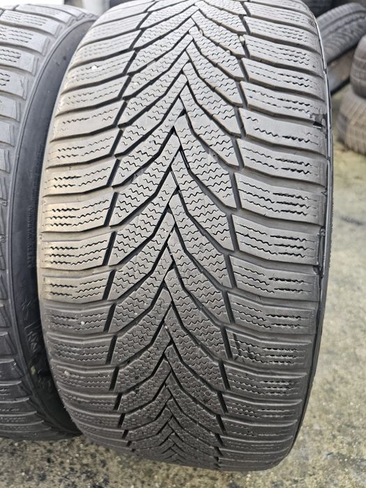 Anvelope iarna 235 40 18