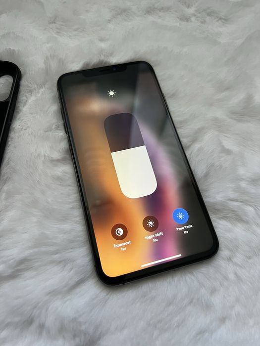 Vand iphone XS Max 98% baterie