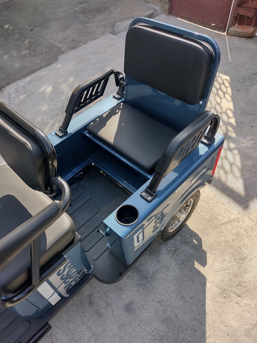 Triciclu electric NOU