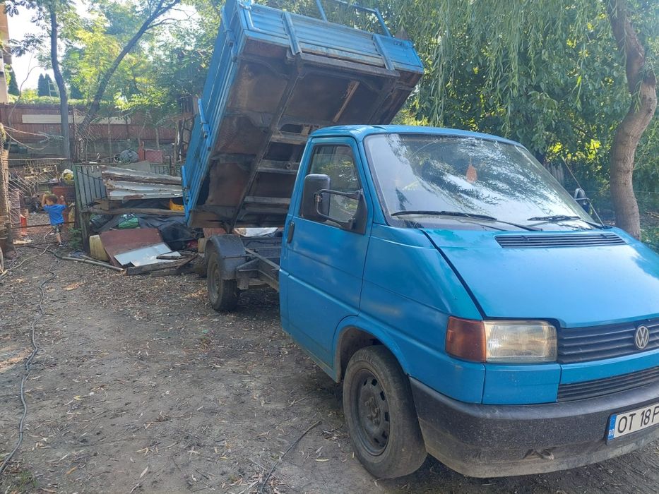Transporter T4 basculabil