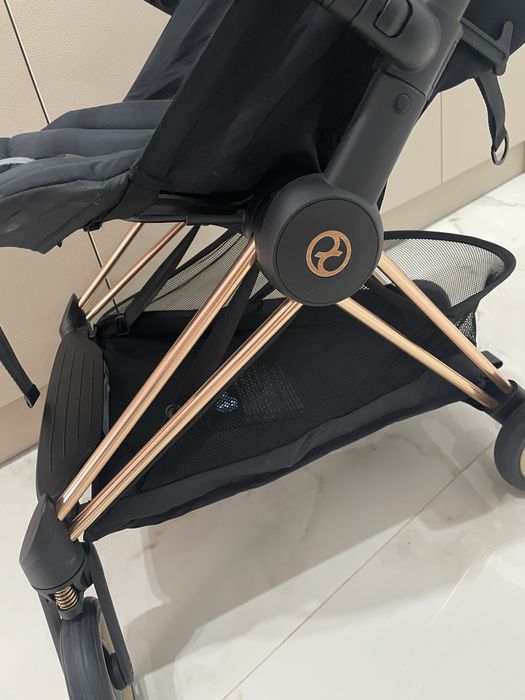 Cybex Coya Sephia Black
