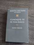 Carte "Cunoaste-te pe tine insuti"