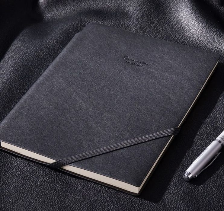 Новый блокнот под кожу