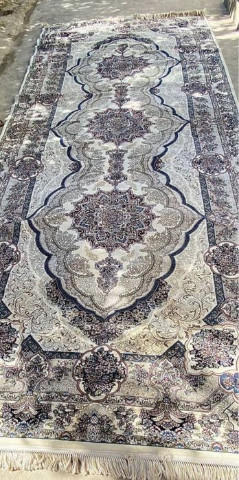 Gilam sotiladi / SAG