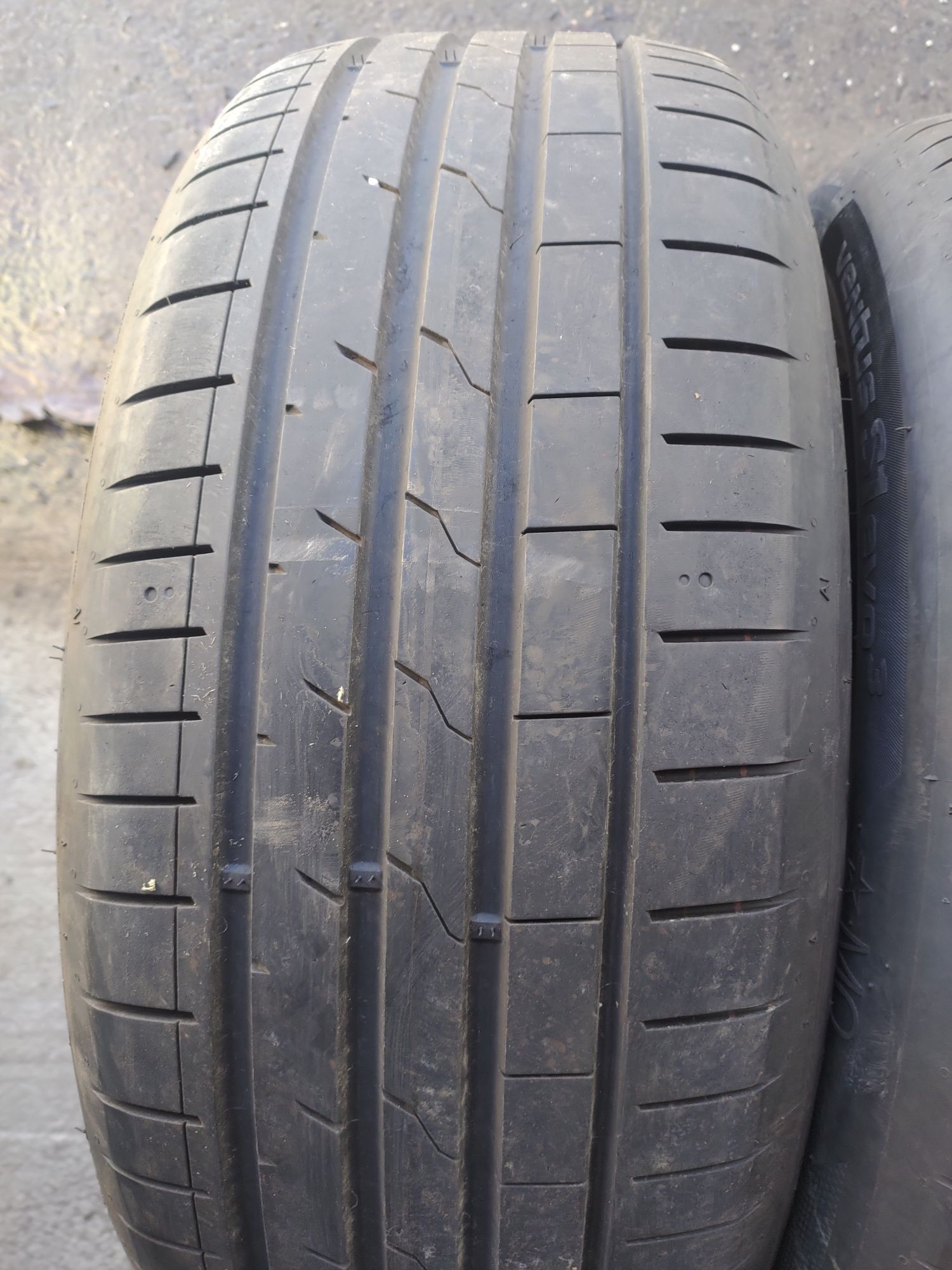 225.55.18 hankook