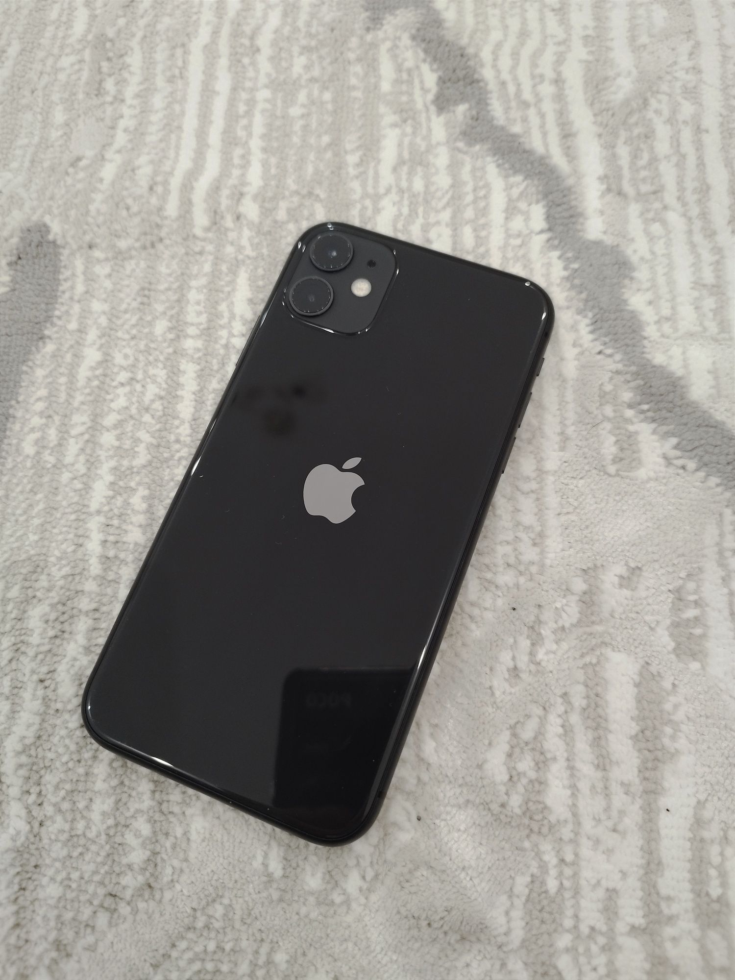 iPhone 11, Black!