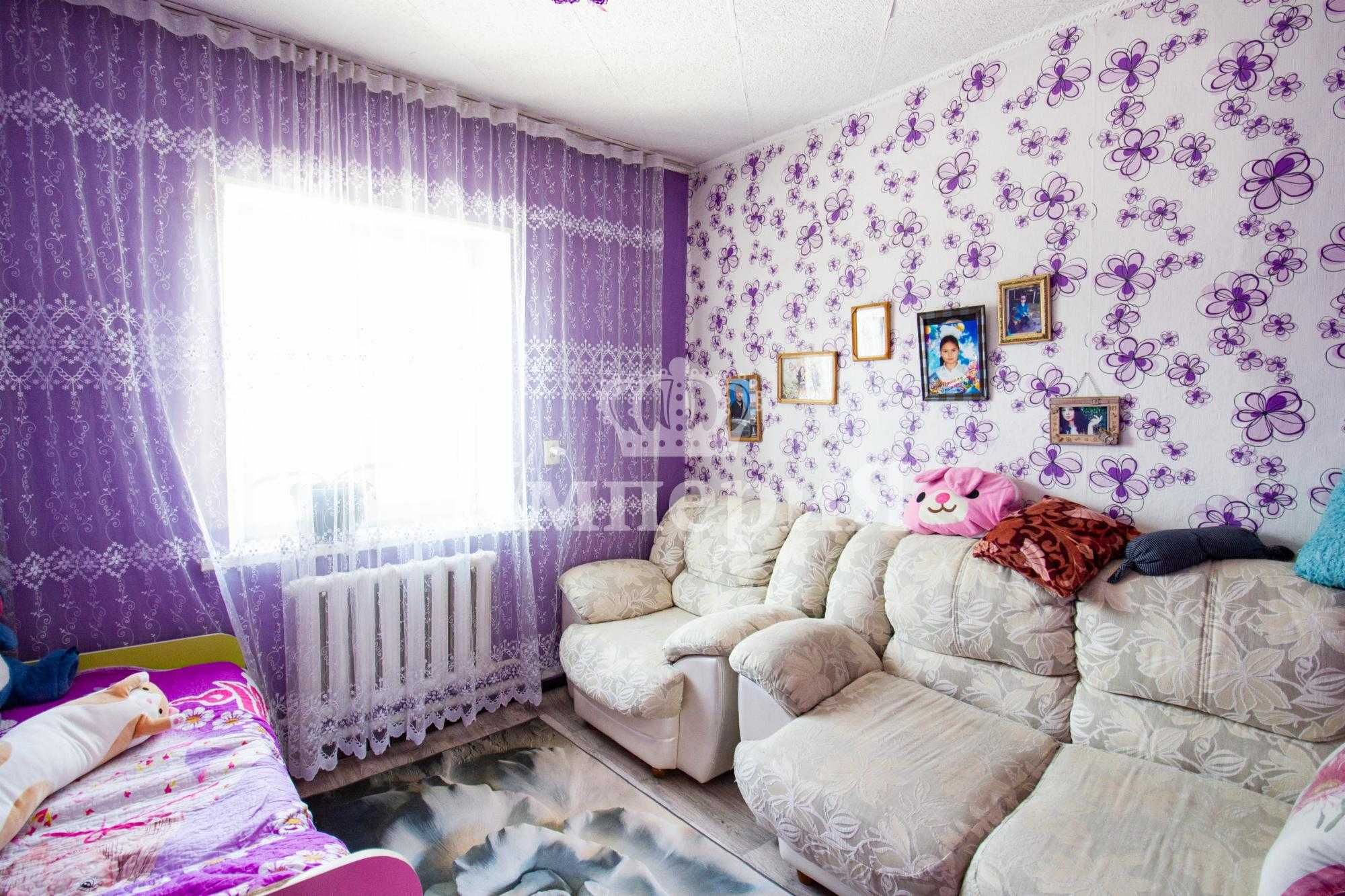 Продается дом в Центре, Анна Империя