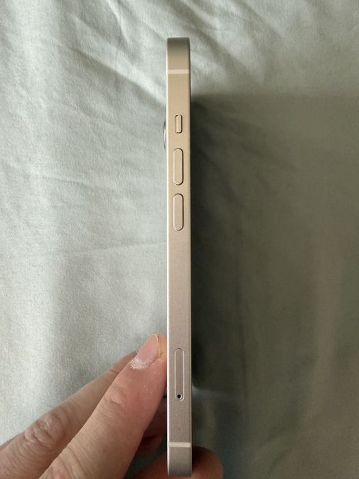 Продам Айфон 14 128гб