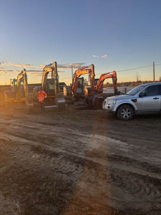 Buldoexcavator cu picon , excavatoare de toate marimile la SUXU !