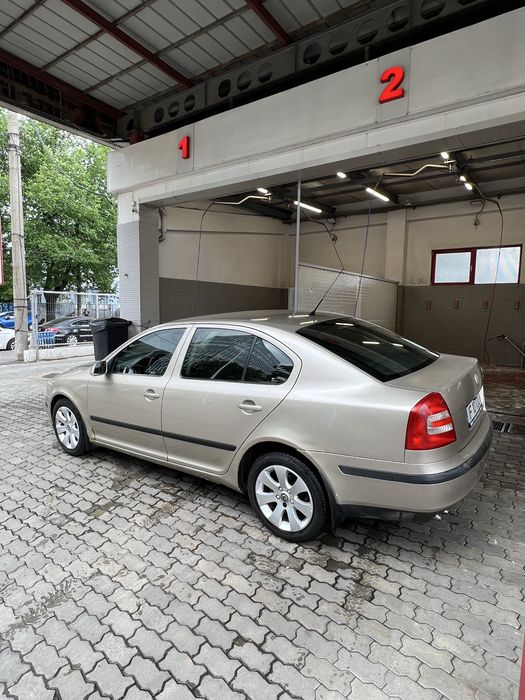 Skoda Octavia 2 1.9TDI DSG Carplay Climatronic Incalzire