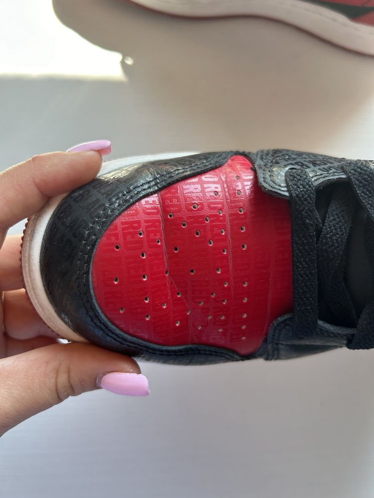 Nike air jordan 1 mid