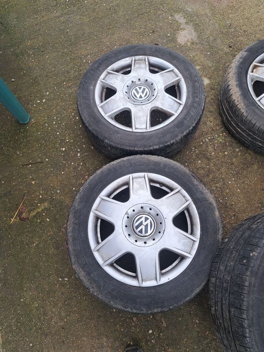 Jenti golf 4 sau bora