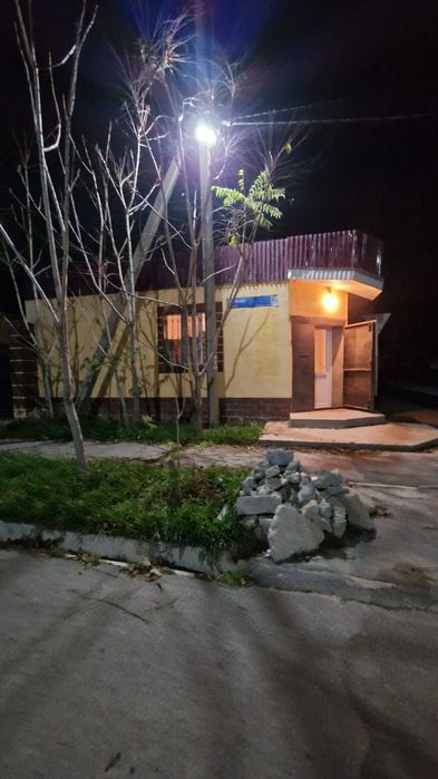 Помишение в мкр Достык, здается в аренду 72 метр квадрат со всеми удоб