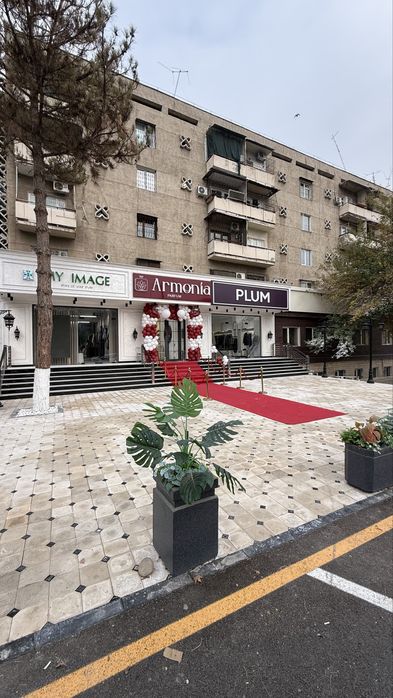 Ц-1 с Арендатором за 1.300у.е. 20м2 1й этаж центр города