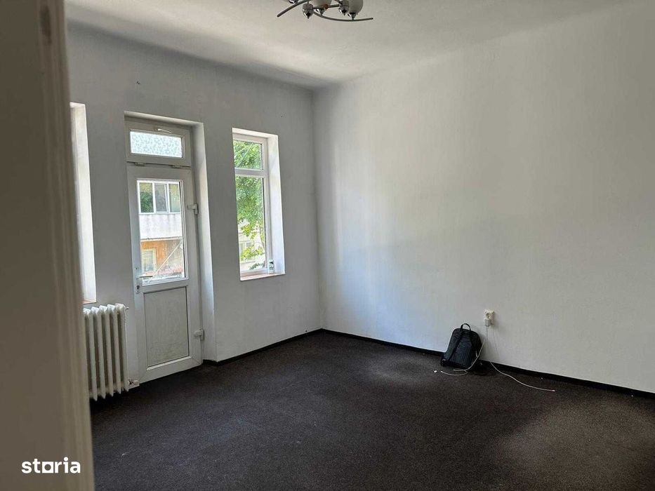 Centru - Apartament 4 camere