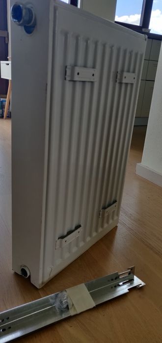 Calorifer (radiator) alb otel