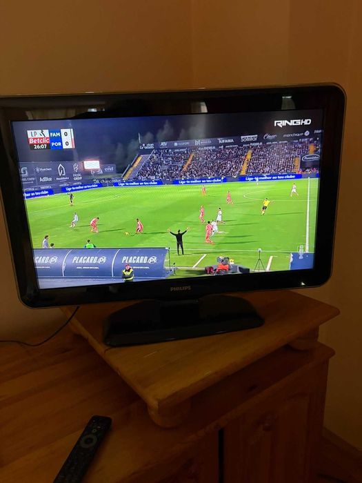 LCD Smart телевизор Philips 32"