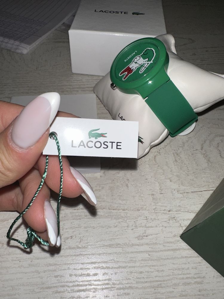 Часовник Lacoste