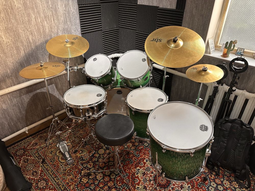 Продам ударную установку MAPEX Armory AR628SFG зеленый
