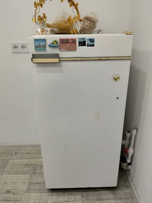 Холодильник рабочий