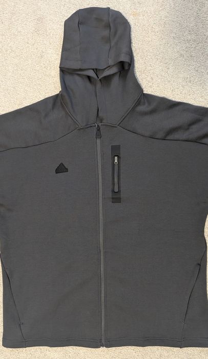 Hanorac Adidas bărbați mărimea 2XL ca nou